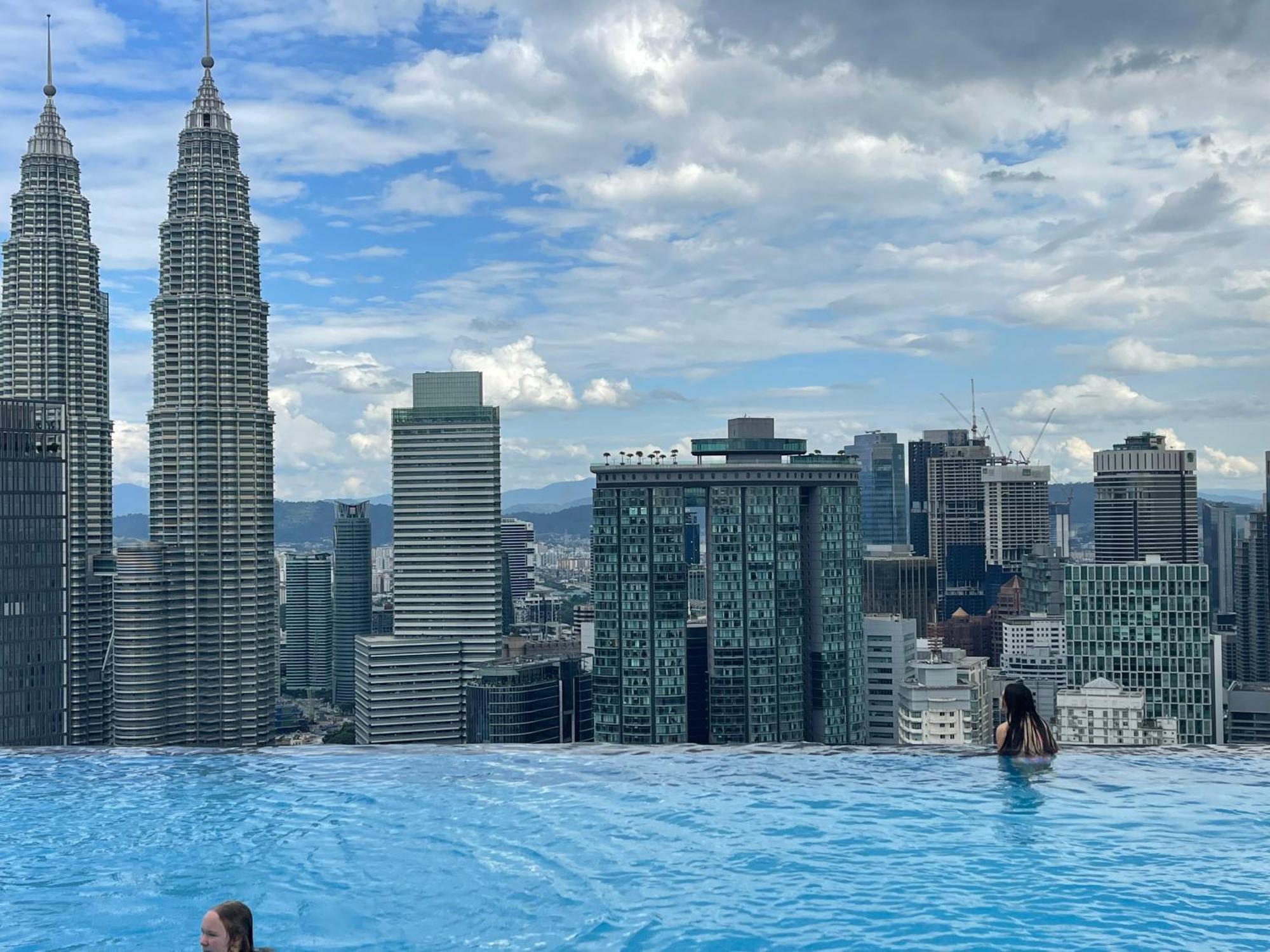 Klcc Platinum 2 By Hibernate Apartment Kuala Lumpur Exterior photo